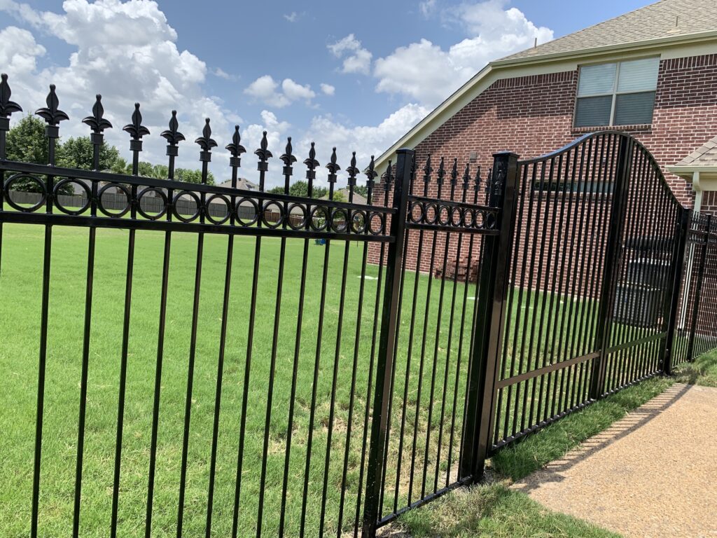 Steel and Wrought Iron Fence Company Dallas Fort Worth Area